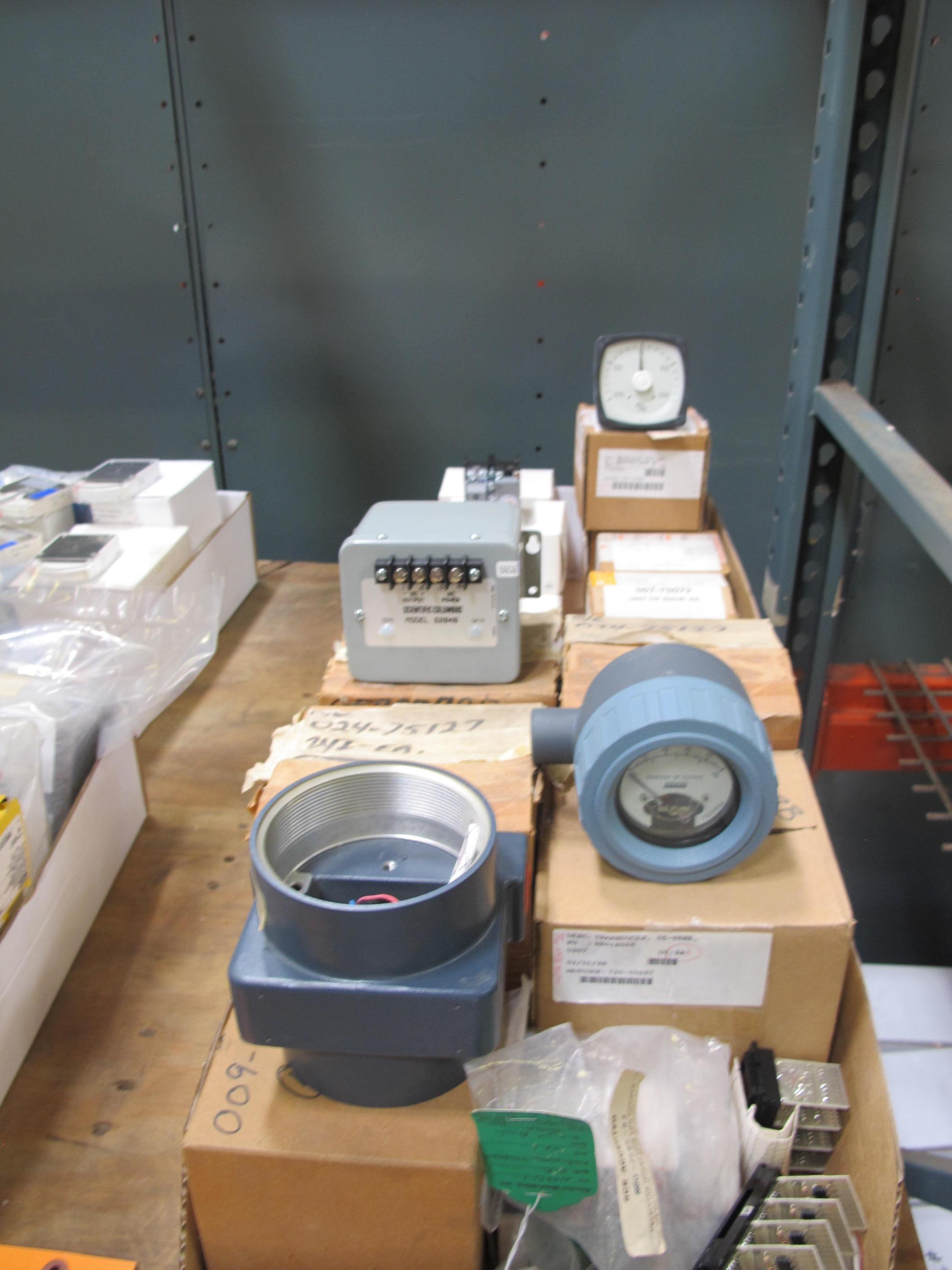 LOT TO INCLUDE: MISC. HUBBELL: WIRING DEVICES AND CONDITIONERS, TRANSDUCERS AND GAUGES. LOADING & HANDLING FEE $15-4152